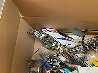 Grote partij diverse rc drones en helikopteronderdelen - afbeelding 13 van  22