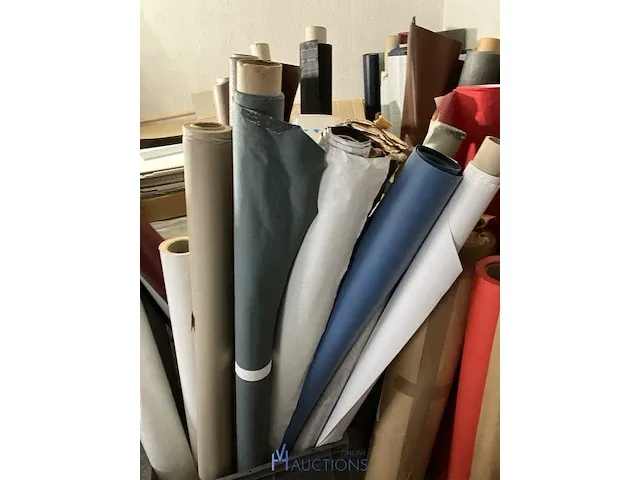 Grote partij diverse rollen bekleding - afbeelding 4 van  9