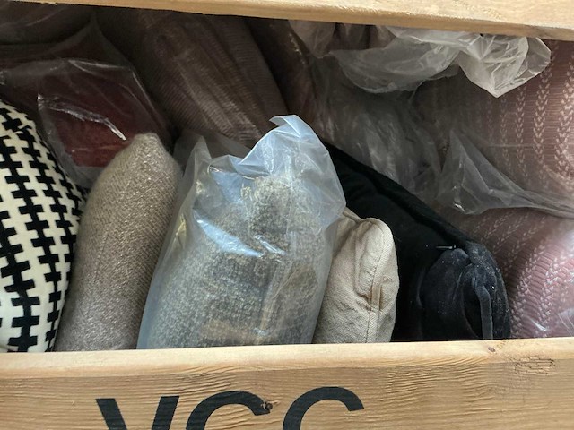 Grote partij diverse sierkussens - afbeelding 5 van  6