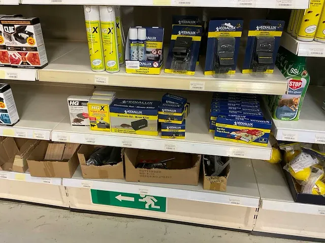 Grote partij diverse tuinprodukten - afbeelding 5 van  18