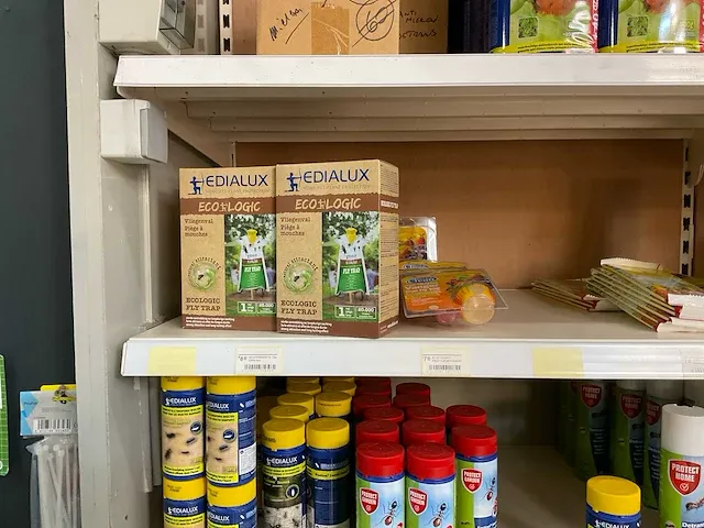Grote partij diverse tuinprodukten - afbeelding 9 van  18