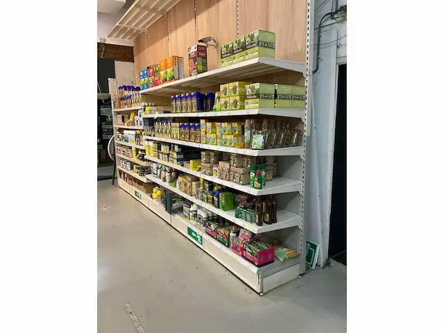 Grote partij diverse tuinprodukten - afbeelding 11 van  18
