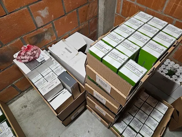 Grote partij diverse verzinkte spanplaatvijzen reca - afbeelding 14 van  30