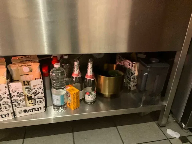 Grote partij diversen in keuken - afbeelding 10 van  48