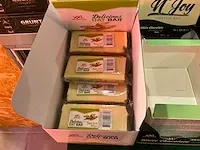 Grote partij diversen in keuken - afbeelding 22 van  48
