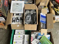 Grote partij diversen - afbeelding 1 van  7