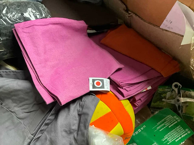 Grote partij diversen - afbeelding 46 van  57