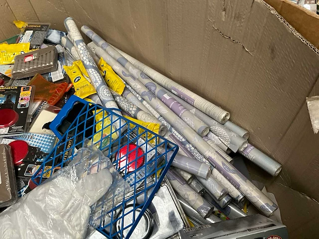 Grote partij diversen - afbeelding 19 van  62