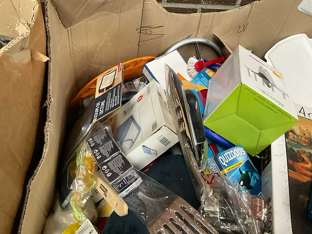 Grote partij diversen - afbeelding 21 van  60