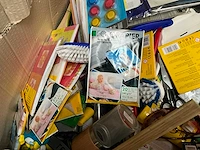 Grote partij diversen - afbeelding 37 van  60