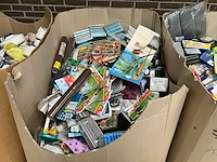 Grote partij diversen - afbeelding 39 van  60