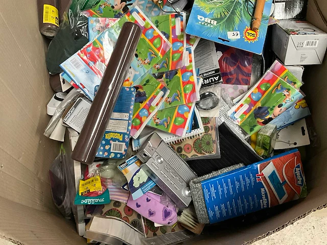 Grote partij diversen - afbeelding 41 van  60