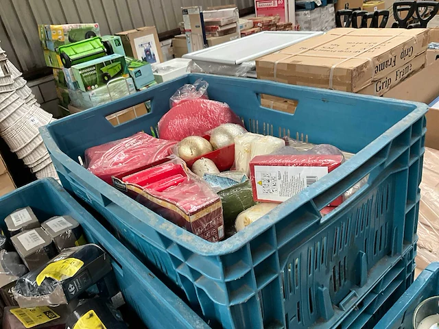 Grote partij diversen - afbeelding 31 van  41