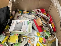Grote partij diversen - afbeelding 14 van  57