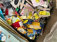 Grote partij diversen - afbeelding 17 van  57