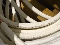 Grote partij flexbuizen - afbeelding 4 van  5
