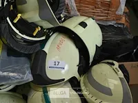 Grote partij gebruikte brandweer helmen (zonder bak) - afbeelding 3 van  3