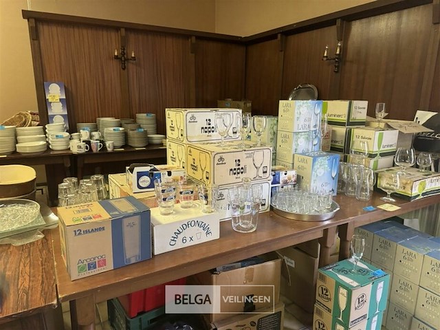 Grote partij glazen - afbeelding 4 van  11