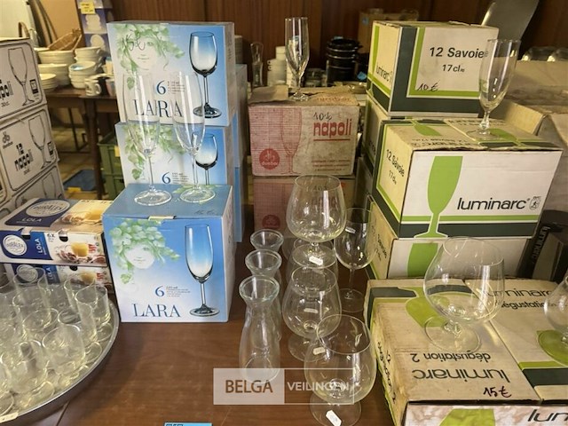 Grote partij glazen - afbeelding 8 van  11