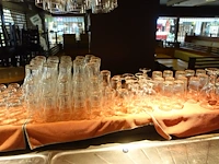 Grote partij glazen - afbeelding 15 van  21