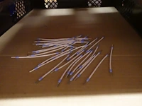 Grote partij grijpbakken elektrische kabels - afbeelding 10 van  31