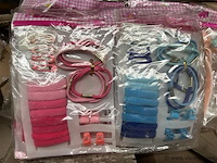Grote partij haar accessoires, wo. haarspelden enz. - afbeelding 2 van  3