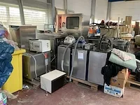 Grote partij horeca apparatuur - afbeelding 1 van  21
