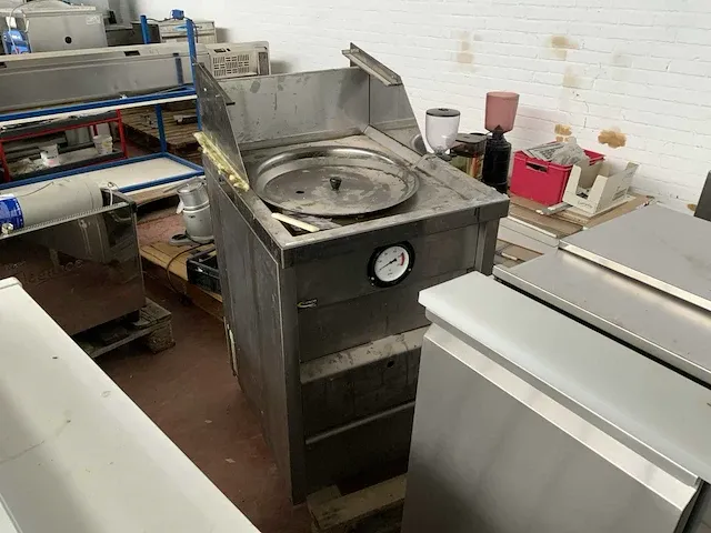 Grote partij horeca apparatuur - afbeelding 16 van  21