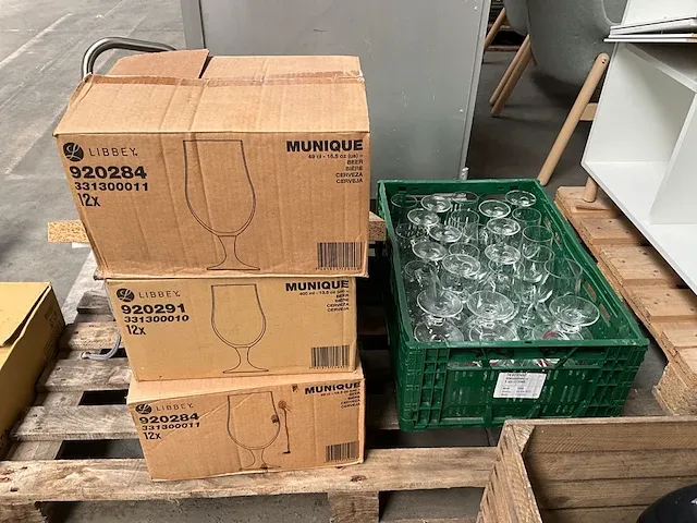Grote partij horeca materialen - afbeelding 10 van  63