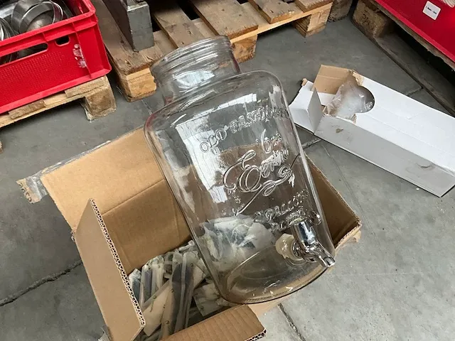 Grote partij horeca materialen - afbeelding 29 van  63