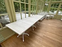 Grote partij horeca tafels en plm 38 vintage stoelen , 3 ronde tafels en 8 rechthoekige tafels. - afbeelding 3 van  10