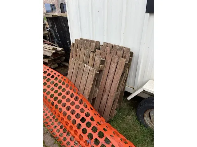 Grote partij hout - afbeelding 3 van  15