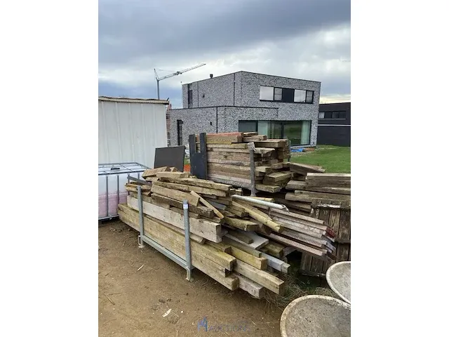 Grote partij hout - afbeelding 8 van  15