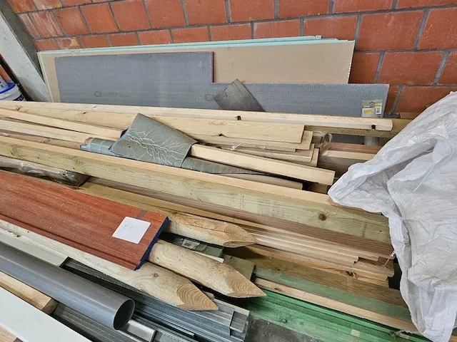 Grote partij hout - afbeelding 13 van  37