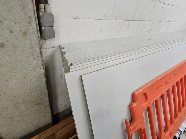 Grote partij hout - afbeelding 14 van  37