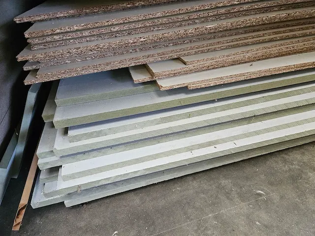 Grote partij hout - afbeelding 35 van  37