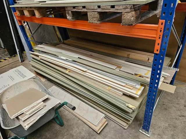 Grote partij hout - afbeelding 37 van  37