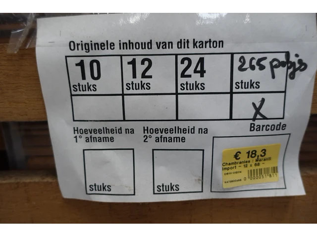 Grote partij houten plinten/afwerkingslatten - afbeelding 4 van  5