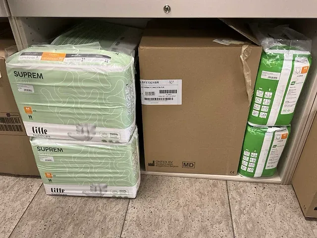 Grote partij incontinentiemateriaal - afbeelding 13 van  37