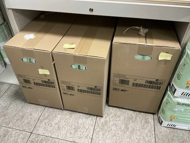 Grote partij incontinentiemateriaal - afbeelding 15 van  37