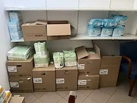 Grote partij incontinentiemateriaal - afbeelding 32 van  37