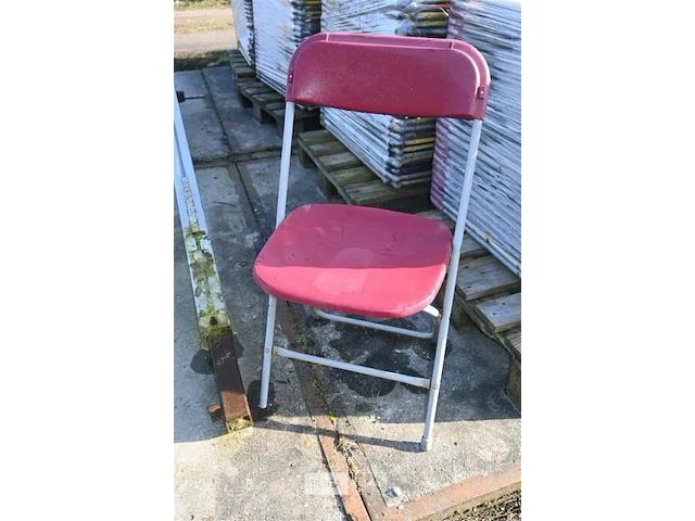 Grote partij klapstoelen - afbeelding 4 van  5