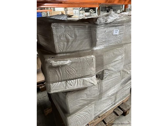 Grote partij kleine kraaltjes, (zonder pallet) - afbeelding 2 van  2