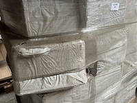 Grote partij kleine kraaltjes, (zonder pallet) - afbeelding 2 van  2