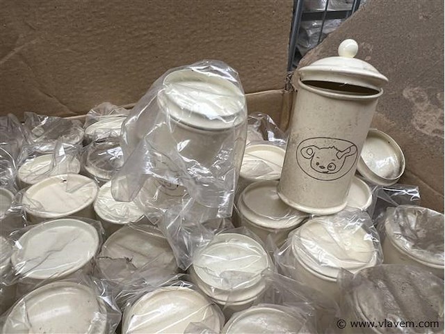 Grote partij kleine potjes, (zonder pallet) - afbeelding 2 van  3