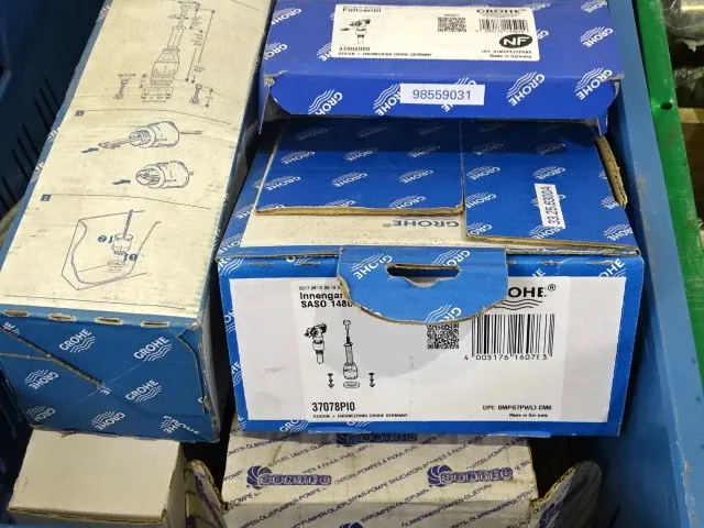 Grote partij koppelstukken - afbeelding 5 van  9