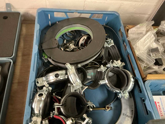 Grote partij machinebouw-toebehoren - afbeelding 6 van  18
