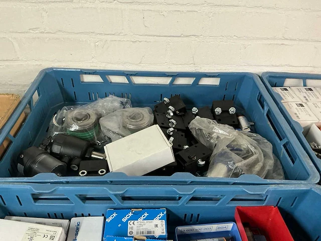 Grote partij machinebouw-toebehoren - afbeelding 14 van  18