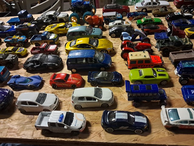 Grote partij metalen wagens 110 stuks - afbeelding 7 van  9