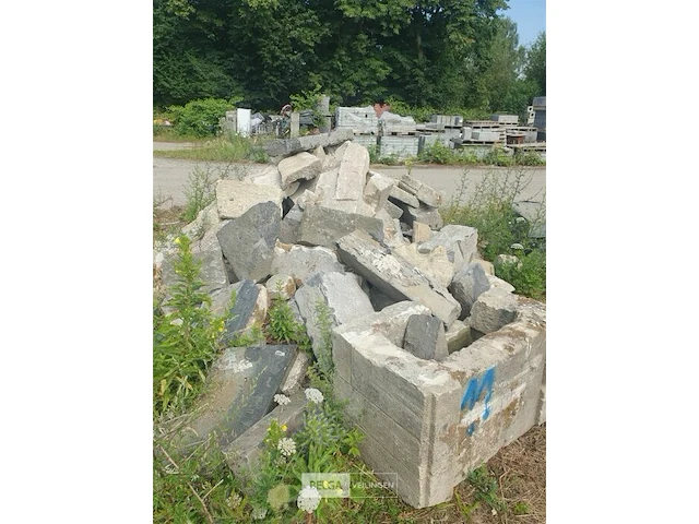 Grote partij natuursteen - afbeelding 2 van  2
